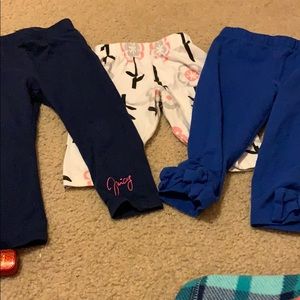 Three 2t leggings